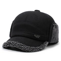 Gorro de invierno estilo ushanka con forro de piel sintética gris en negro - Ajustable / Negro Con Pelo Gris