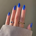 Solid blue almond nails with evil eye and gold rings on beige knitted sweater - Jelly Glue Type / Royal Blue (LHSD-27)