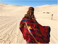 Scialle protettivo solare rosso con motivo paisley per viaggi nel deserto e spiaggia - Paisley Vino Rosso