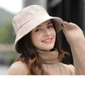 Adjustable beige corduroy bucket hat with a retro texture and windproof design - Adjustable / Off White