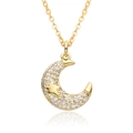 Detalle del collar con colgante de luna y estrella y cristales pavé resplandecientes - Estilo Estrella Luna Pavé Diamantes Blancos (c644)