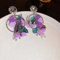 Boucles d'oreilles vintage avec roses mauves et papillons sur plateau blanc - 20# Pendentif rose violette papillon strass colorés (Silver Earring Post)