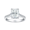 Anello di fidanzamento classico in moissanite taglio cushion 7x9mm in argento lucido - US 4 / 3+0.14 Carati