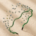 Dettaglio cerchietto in tessuto verde fatto a mano con perline di cristallo e filo argento - Verde (TS-J3244GREEN)