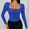 Top ajustado azul real de manga larga con escote cuadrado y detalle de cordón frontal - S / Azul