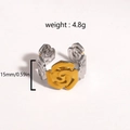 Macro detail of leaf ring showing 15mm width and 4.8g weight on two-tone gold silver finish - Rose Shape Style (款式5)