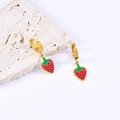 Boucles d'oreilles fraises en acier inoxydable doré avec émail rouge pour femme - Boucles d'oreilles