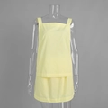 Dettaglio del set due pezzi giallo chiaro con trama tessuta su top e gonna coordinata - S / Giallo