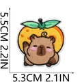 Toppa ricamata Capybara con arancia 5,5x5,3cm adesivo animale carino per vestiti - N. 1 (Con un'arancia)