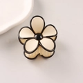 Elegant matte rubber cream flower hair claw with black trim and vintage floral design - Matte Flower / Off White