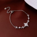 Bracelet en argent perlé avec zircons carrés et breloque étoile sur soie rouge foncé - Bracelet Étoile à Quatre Branches Zircone Argenté (9#)