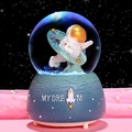 Boule à neige astronaute musicale avec socle fusée My Dream bleu et anneau vert - 80# Lumière + Musique / Bleu