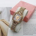 Orologio da donna dorato con cristalli, quadrante beige e numeri romani blu di lusso - Oro Rosa Romano
