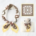 Square silk scarf featuring leopard print and chain horsebit pattern in warm yellow tones - 70*70cm / Yellow Leopard Chain (40)