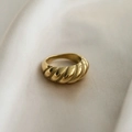 Elegant 18k gold plated stainless steel croissant ring featuring a twisted metal design - Size 8 / Croissant Twist Design Style (JDR201154-8)