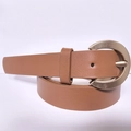 Cintura da donna in pelle marrone con fibbia in metallo a C dorata e grana liscia - Cammello / 105cm