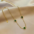 Elegant gold-plated stainless steel necklace with three square green emerald zircons - Green Zirconia Style (x1240) / Necklace