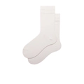 Minimalistische weiße Socken aus Baumwolle mit feiner Rippstruktur im Retro-Stil - Milchweiß