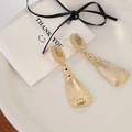 Exquisite gold-plated vintage earrings with braided oval tops and mesh textured pendants - Golden Oval Conical Mesh Drop Earrings