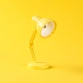 Mini lampe de bureau LED jaune pliable avec abat-jour en forme de pétale pour lecture douce - 09A-Jaune