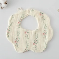 Floral print baby bib in off-white cotton with soft six-layer gauze and snap closure - Gauze Flower Wrap - Wisteria