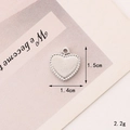 Detailed macro view of 1.4cm heart-shaped silver pendant with size and weight labels - C341 14mm*15mm Silver Smooth Heart