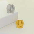 Chic wrinkled shell ring in gold and silver finish made of high quality titanium steel - Shell / Silver