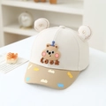 Dettaglio del cappellino da baseball per neonati con orecchie e toppa con orso - 52cm (2-5 Anni) / Bianco Sporco