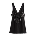 Sexy schwarzes Minikleid mit tiefem V-Ausschnitt, großer Paillettenschleife und ärmellos - XS / Schwarz