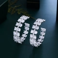 Eleganti orecchini a cerchio a C in argento con cristalli scintillanti da sera - Argento (Perno in Argento S925)