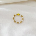 18K gold-plated beads and freshwater pearl elastic beaded ring with yellow accent - Yellow
