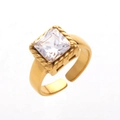 Verstellbarer vergoldeter Ring mit großem eckigen Zirkon und Seilstruktur am Rand - Gold+Weiß