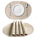 Set mit 4 beigen ovalen Tischsets, hitzebeständig und platzsparend rollbar - 45x30cm / Milchkaffee