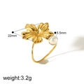 Goldener Blumenring mit 5,5mm Perle und 22mm Blütendurchmesser für Damen - Goldener Blumen-Perlenring (TR4242-G)