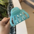 Elegant light blue pumpkin-shaped hair claw clip made of acrylic with gold metal spring - Pale Blue