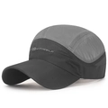 Cappellino sportivo bicolore nero e grigio ad asciugatura rapida logo KAIRUI - grigio scuro