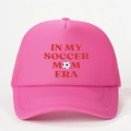 Casquette trucker rose avec imprimé In My Soccer Mom Era et filet respirant au dos - Taille unique / Rouge Rose
