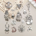 Colgantes de Halloween de aleación de plata retro gótica con calaveras, arañas y murciélagos - Juego Mixto de 15 Piezas de Halloween