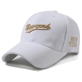 Casquette de baseball blanche avec broderie New York dorée et tissu texturé - Blanc