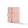 Portafoglio corto rosa da donna in finta pelle con fibbia quadrata e dettaglio cinturino - Rosa