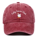 Berretto da baseball bordeaux lavato vintage con ricamo Silly Goose Club sul fronte - Borgogna