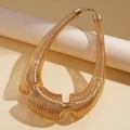 Collana a molla dorata geometrica audace in metallo lucido per donna elegante - Oro