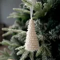 Addobbo albero di Natale in maglia bianca con texture a pieghe e misura 7x14cm - Forma di Albero con Frange / 7x14cm