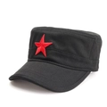 Vue latérale d'un chapeau militaire noir en toile de coton avec étoile rouge - Étoile-Noir