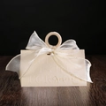 Champagne triangular wedding favor box with wooden ring handle and mesh ribbon bow - New Beige Box + Gold-trimmed Fishtail Yarn + Pearls + Brooch / Small Size (do Not Use Wooden Rings)