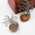 Broche de pulpo artístico con concha de fósil de amonita natural en plata - Estilo de Doble Uso de Pulpo Ammolita (1556 Pulpo Ammolita)