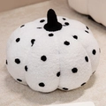 Pluche pompoenkussen in wit met zwarte stippen, zacht decoratief fleece kussen - Witte Stip Pompoen