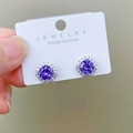 Pendientes de tuerca con circonita redonda púrpura y postes de plata con halo - Azul Púrpura Plateado