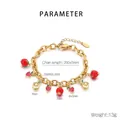 Dettaglio del bracciale dorato in acciaio inossidabile con ciondoli a frutta e misure - Stile Melograno Limone (KB203066-Z)