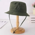 Sombrero de sol verde militar de secado rápido con cordón ajustable en soporte de madera - M (56-58cm) / Verde Militar